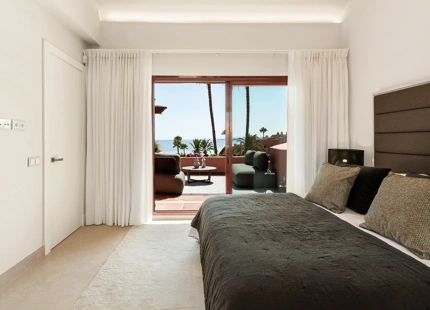 Ático en venta en Cabo Bermejo, Estepona Este