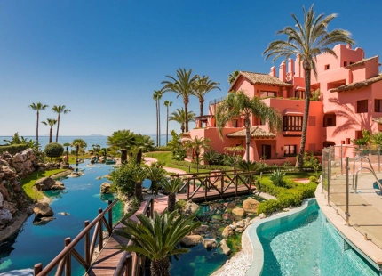 Ático en venta en Cabo Bermejo, Estepona Este