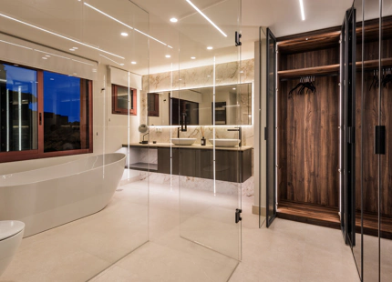 Ático en venta en Cabo Bermejo, Estepona Este