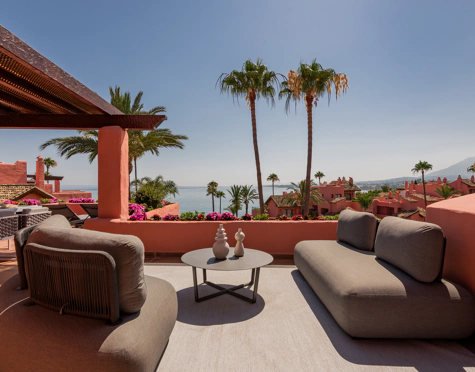 Ático en venta en Cabo Bermejo, Estepona Este