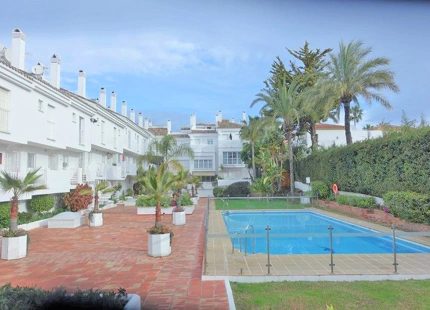 Apartamento Planta Baja en alquiler a corta temporada en Nueva Andalucia, Marbella