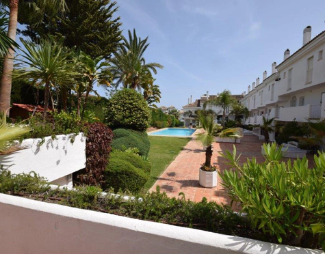 Apartamento Planta Baja en alquiler a corta temporada en Nueva Andalucia, Marbella