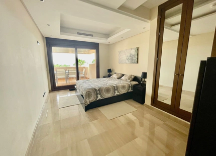 Apartamento en venta en Estepona