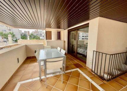 Apartamento en venta en Estepona