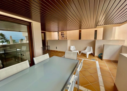 Apartamento en venta en Estepona