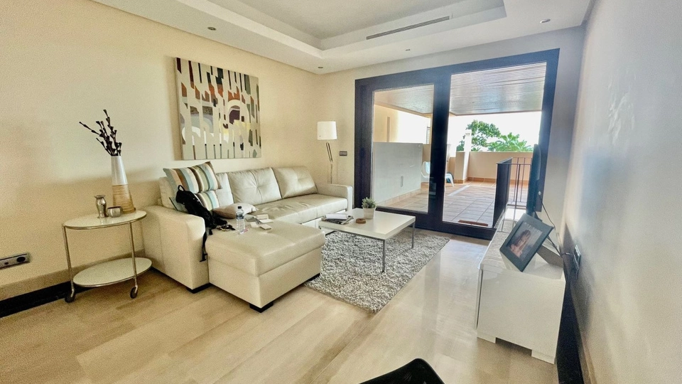 Apartamento en venta en Estepona