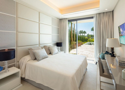 Villa for sale in Nueva Andalucia, Marbella