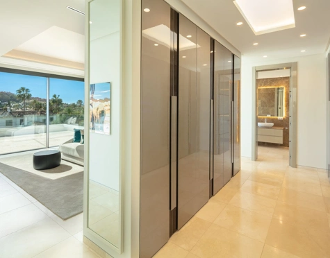 Villa en venta en Nueva Andalucia, Marbella