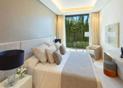 Villa for sale in Nueva Andalucia, Marbella