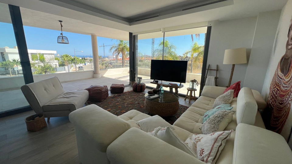 Apartamento en alquiler larga temporada en Cancelada, Estepona Este