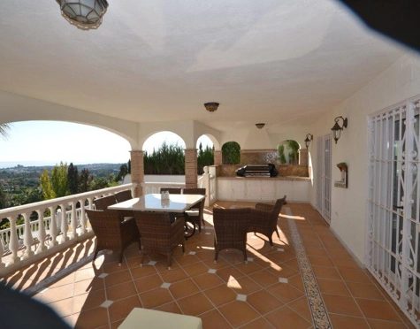 Villa for short term rent in Nueva Andalucia, Marbella