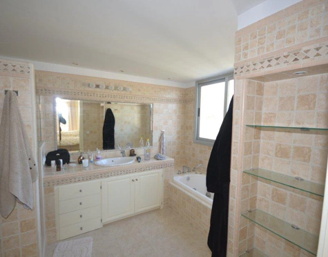 Villa for short term rent in Nueva Andalucia, Marbella