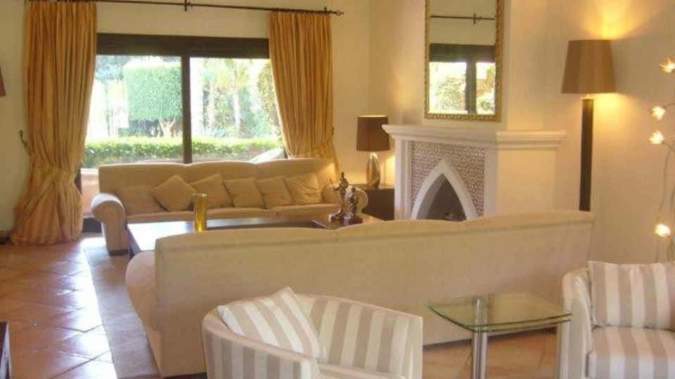 Villa for long term rent in Marbella Golden Mile