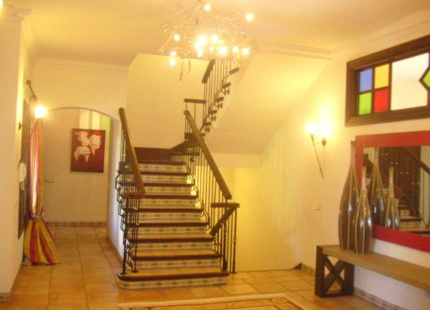 Villa for long term rent in Marbella Golden Mile