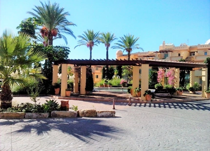 Penthouse for long term rent in Benahavis