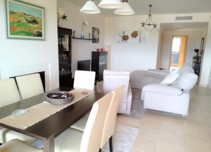 Penthouse for long term rent in Benahavis