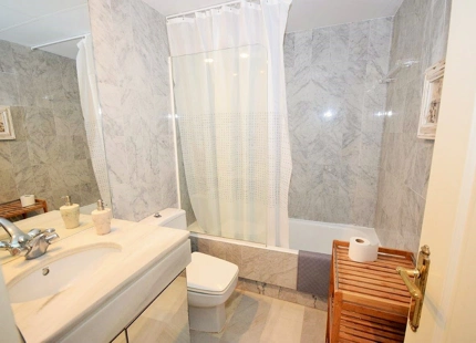 Penthouse for short term rent in Alcazaba Beach, Estepona East