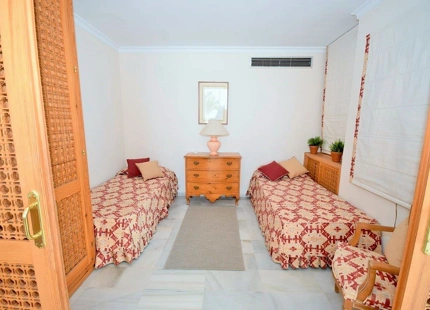 Penthouse for short term rent in Alcazaba Beach, Estepona East