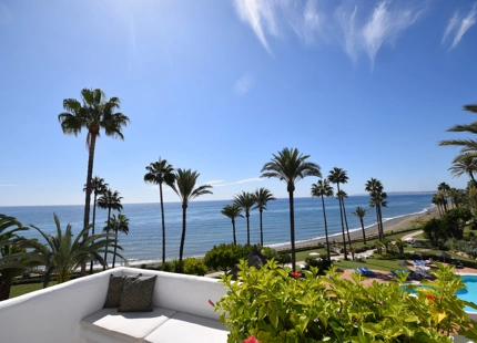 Penthouse for short term rent in Alcazaba Beach, Estepona East