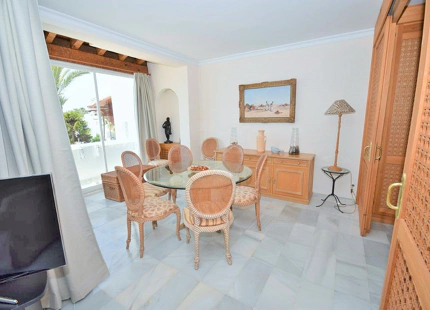 Penthouse for short term rent in Alcazaba Beach, Estepona East
