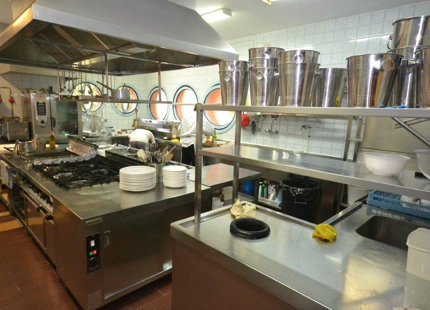 Bar for sale in Benavista, Estepona East