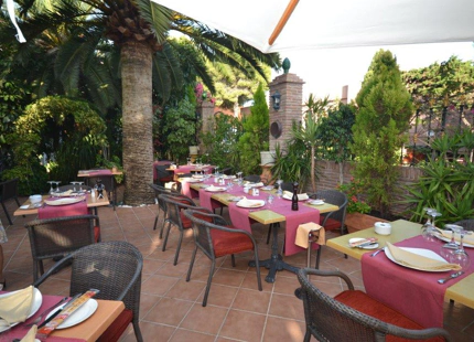 Bar for sale in Benavista, Estepona East