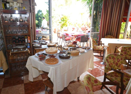 Bar for sale in Benavista, Estepona East