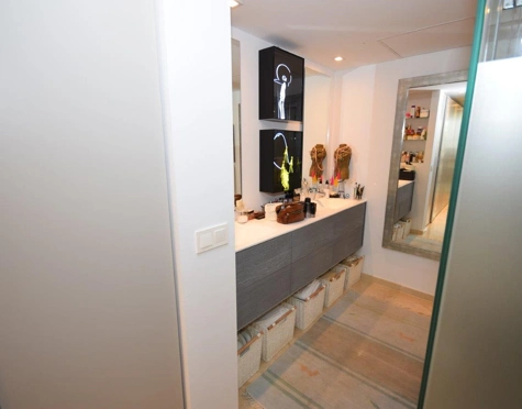 Apartment for sale in Costalita, Estepona East