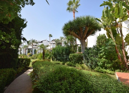 Apartamento en venta en Costalita, Estepona Este