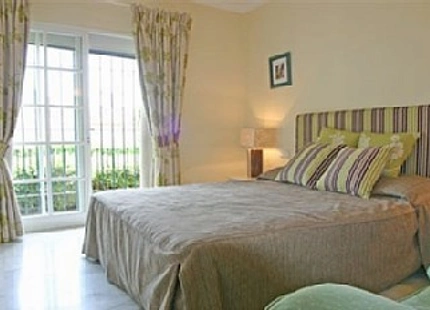 Villa for short term rent in Nueva Andalucia, Marbella