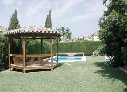Villa for short term rent in Nueva Andalucia, Marbella