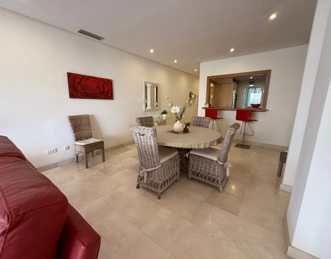 Apartment for short term rent in Estepona