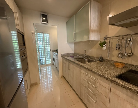 Apartment for short term rent in Estepona