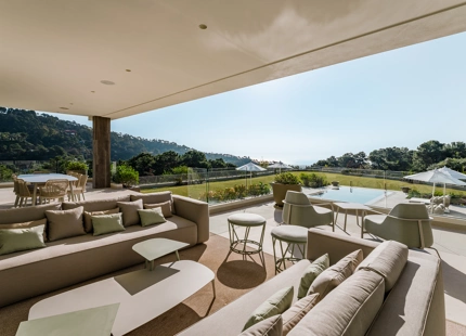 EXCEPTIONAL VILLA WITH IMPRESSIVE FEATURES IN LA ZAGALETA