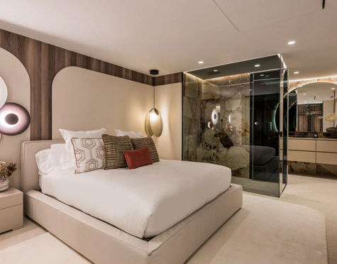 Apartment for sale in Los Monteros Palm Beach, Marbella Este