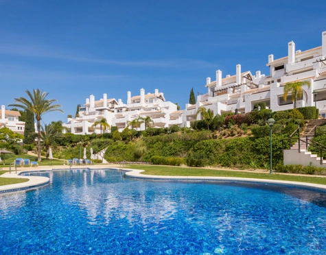 Apartment for sale in Los Monteros Palm Beach, Marbella Este