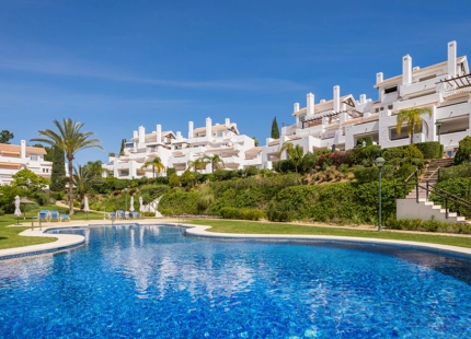 EXQUISITE 3-BEDROOM APARTMENT FOR SALE IN MARBELLA