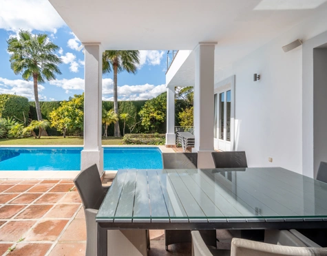 Villa for sale in Sierra Blanca Country Club, Istan