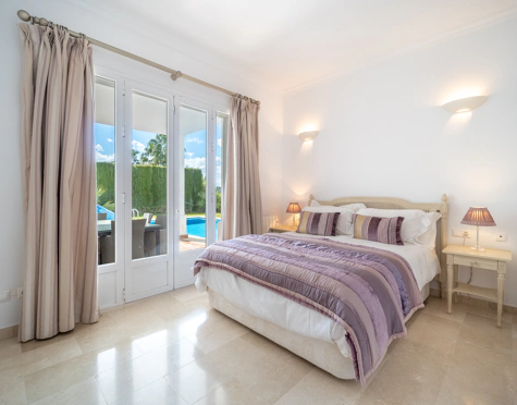 Villa for sale in Sierra Blanca Country Club, Istan