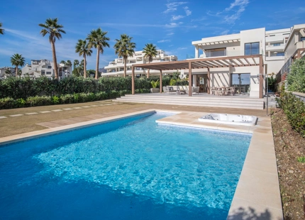 EXQUISITE FRONTLINE BEACH 4-BEDROOM VILLA IN THE NEW GOLDEN MILE