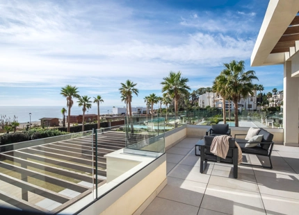 EXQUISITE FRONTLINE BEACH 4-BEDROOM VILLA IN THE NEW GOLDEN MILE