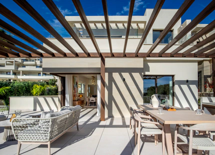 EXQUISITE FRONTLINE BEACH 4-BEDROOM VILLA IN THE NEW GOLDEN MILE