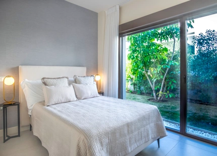 EXQUISITE FRONTLINE BEACH 4-BEDROOM VILLA IN THE NEW GOLDEN MILE