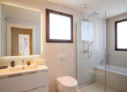 EXQUISITE FRONTLINE BEACH 4-BEDROOM VILLA IN THE NEW GOLDEN MILE