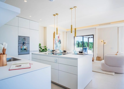 EXQUISITE FRONTLINE BEACH 4-BEDROOM VILLA IN THE NEW GOLDEN MILE