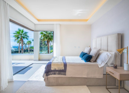 EXQUISITE FRONTLINE BEACH 4-BEDROOM VILLA IN THE NEW GOLDEN MILE