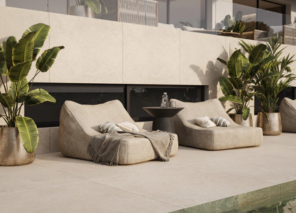 LUXURIOUS 5-BEDROOM VILLA WITH STUNNING AMENITIES IN MARBELLA EAST