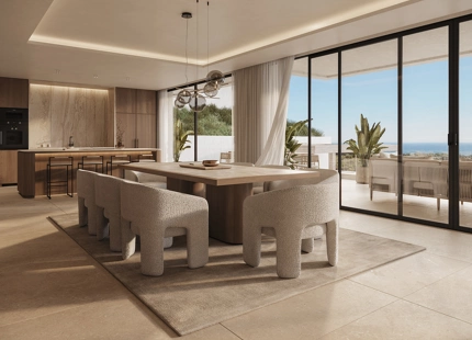 LUXURIOUS 5-BEDROOM VILLA WITH STUNNING AMENITIES IN MARBELLA EAST