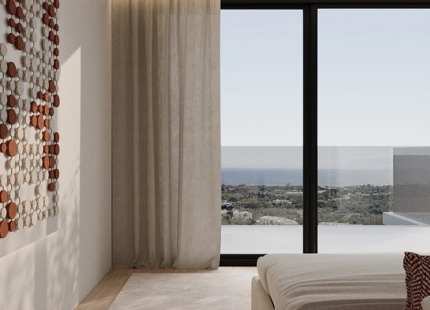 LUXURIOUS 5-BEDROOM VILLA WITH STUNNING AMENITIES IN MARBELLA EAST