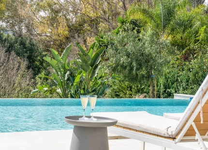 STUNNING LUXURY 6-BEDROOM VILLA FOR SALE IN MARBELLA'S GOLDEN MILE